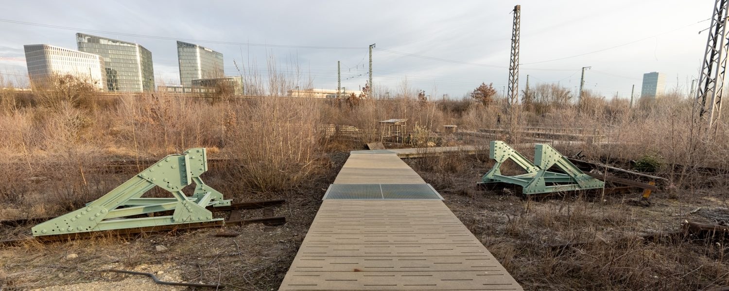 Prellbock_Yul_Zeser_Landschaftspark_2021